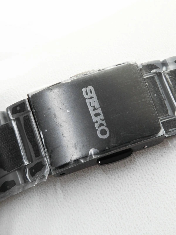 1123129120011-7-11zon