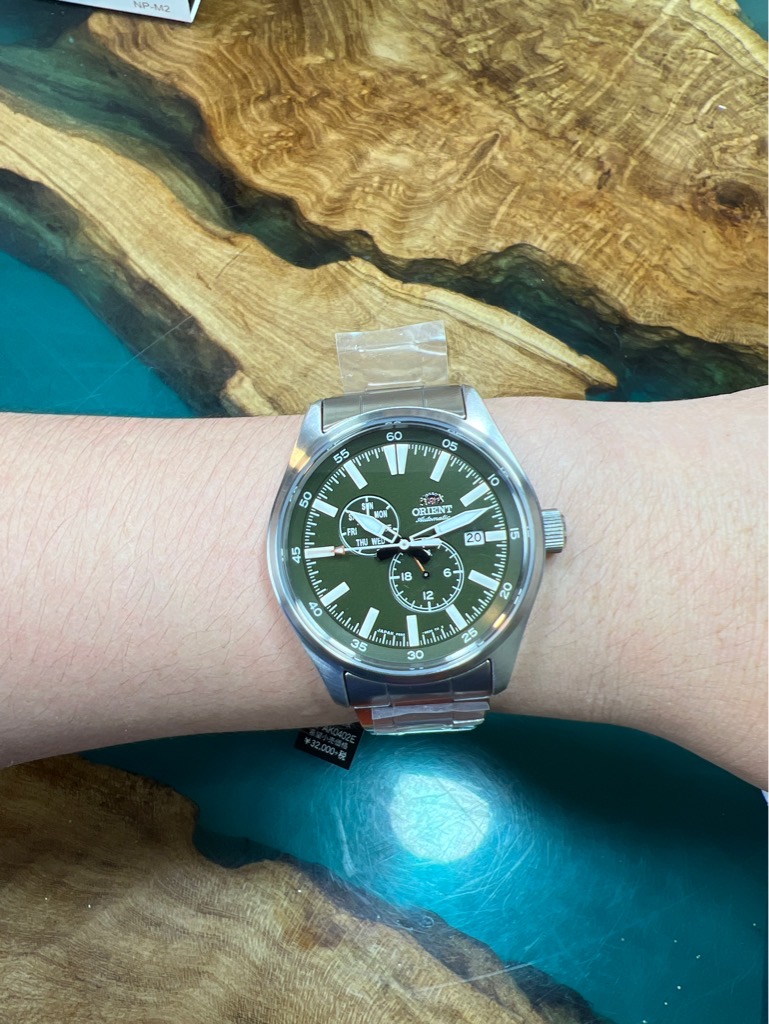 15885acb-d743-41bb-9bae-fbb449545a19-df9ff7d4-ed75-459f-99cb-04efee5f39d9