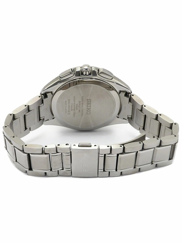 1723259440012-2-11zon