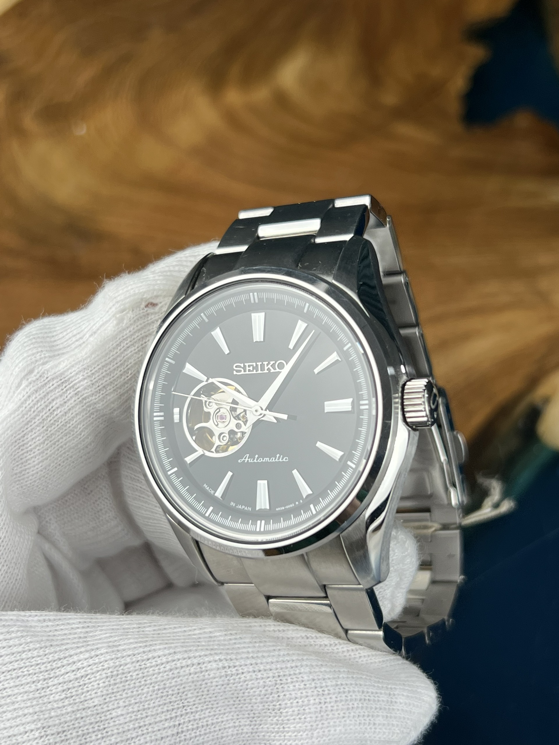 2-5d017370-edf7-457f-8158-af0a3207d8cf-1e4b5251-1113-4d7a-9386-dc6c425bbd14