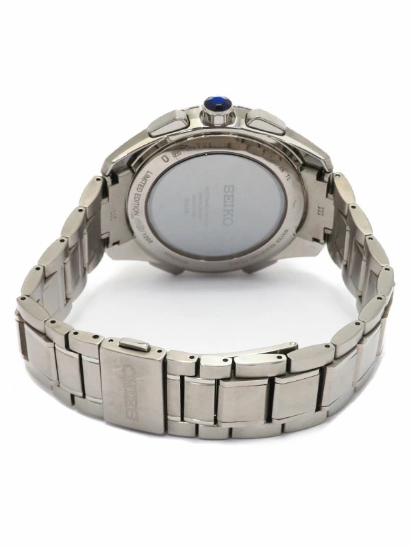 2023108870014-2-11zon