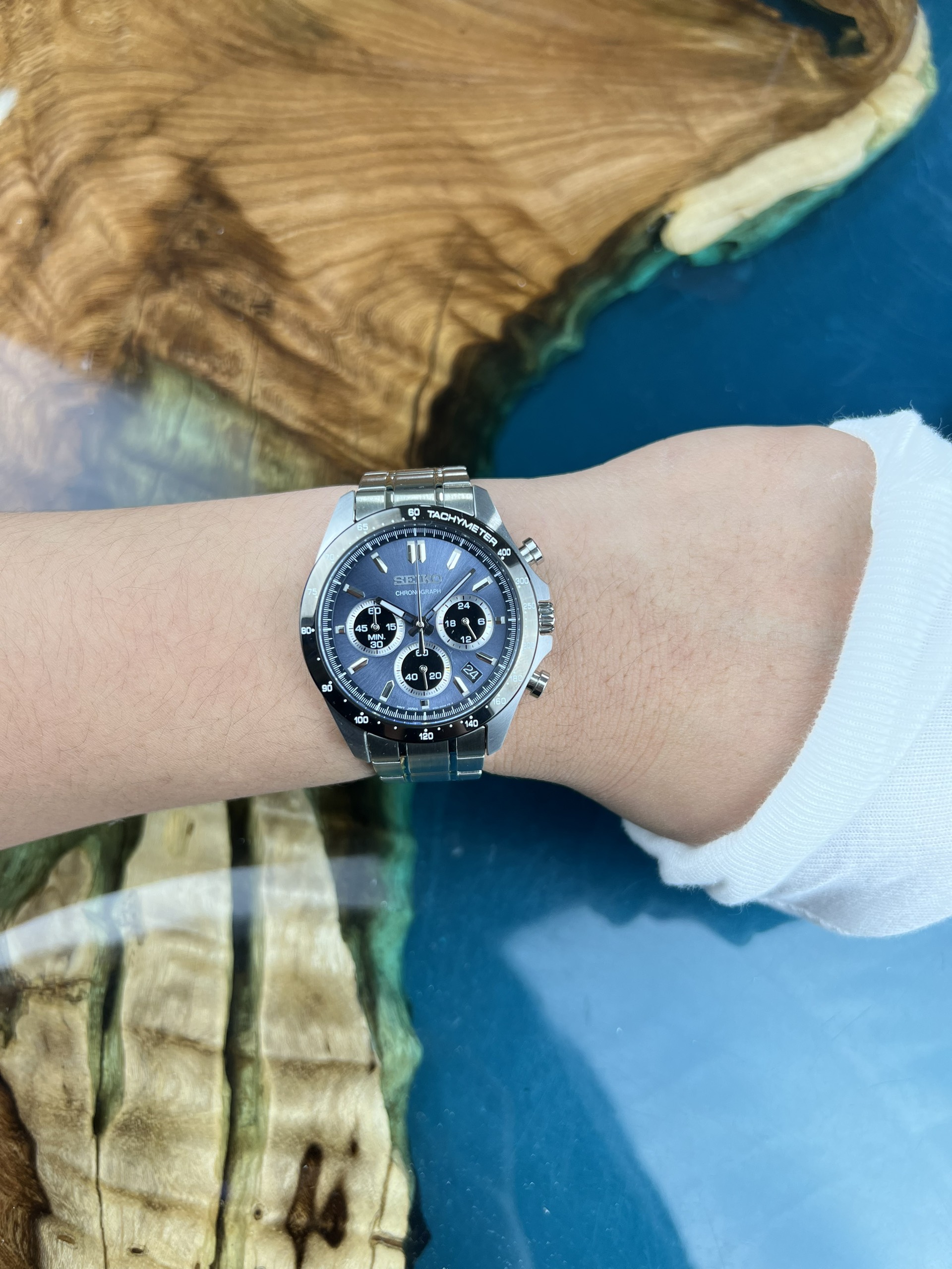 219cc82bdf4e8e71a254e382c7ea4880-715f8e10-2992-4d29-ae05-6179dcc36870-3c57380b-64e3-40e6-b6f4-1190a7eb4063