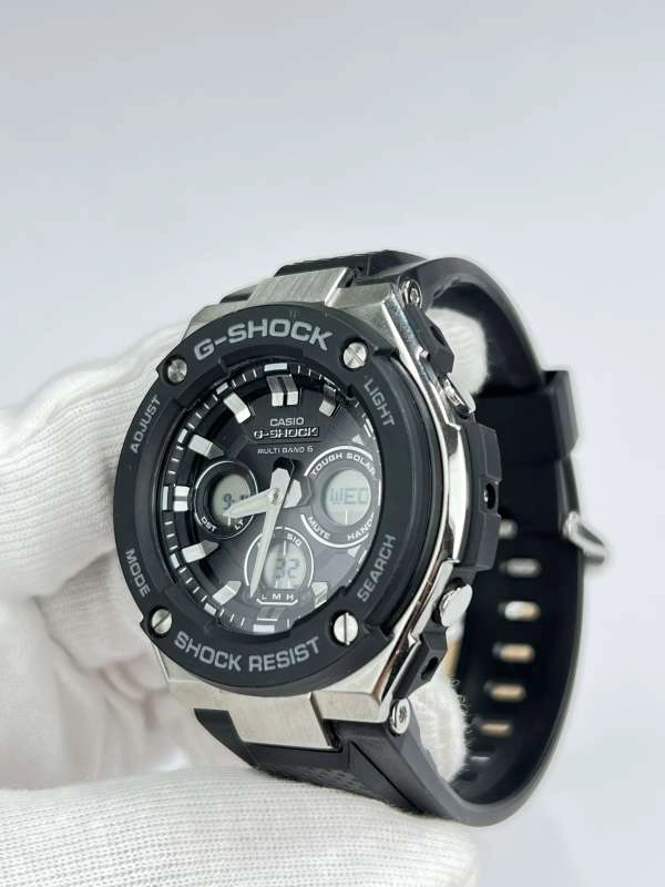 Casio G-Shock GST-W300-1AJF | size 45mm | Mã số 3559
