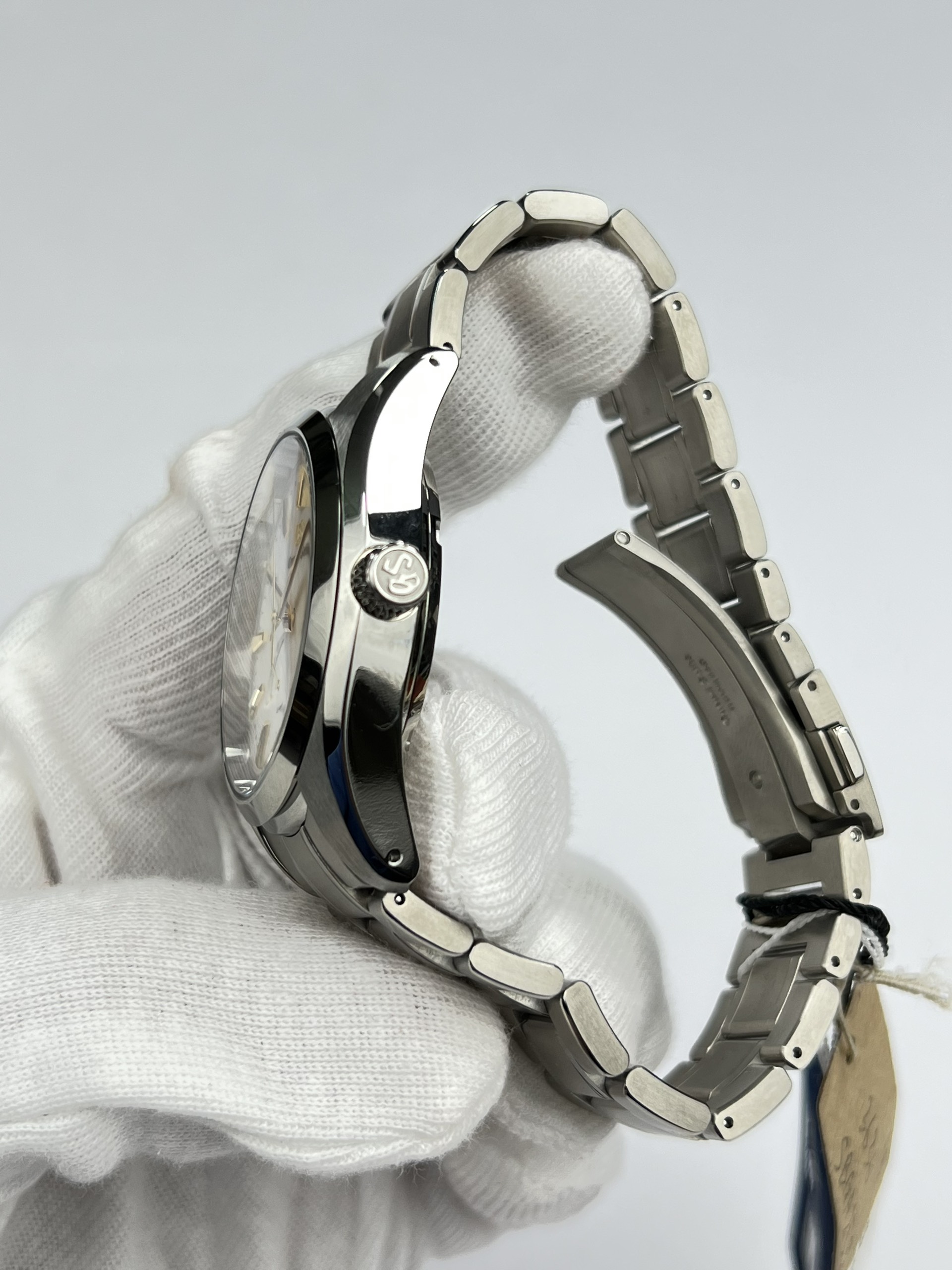 3-06eb79b8-44d4-446d-a533-09c811248ce5