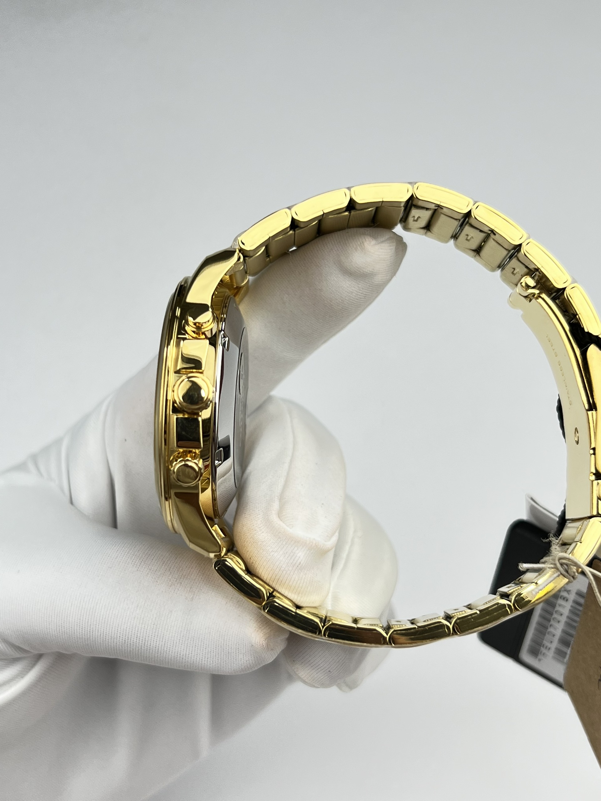 3-756fb025-8332-4484-80b9-80570251bea7-6098735d-ae7a-48c8-aeea-2ff78707ea67-ebedb5ed-f425-4b76-9c5c-a1b50d2148c9-b62ab5c2-1817-464d-99cb-2a2dd49d4056