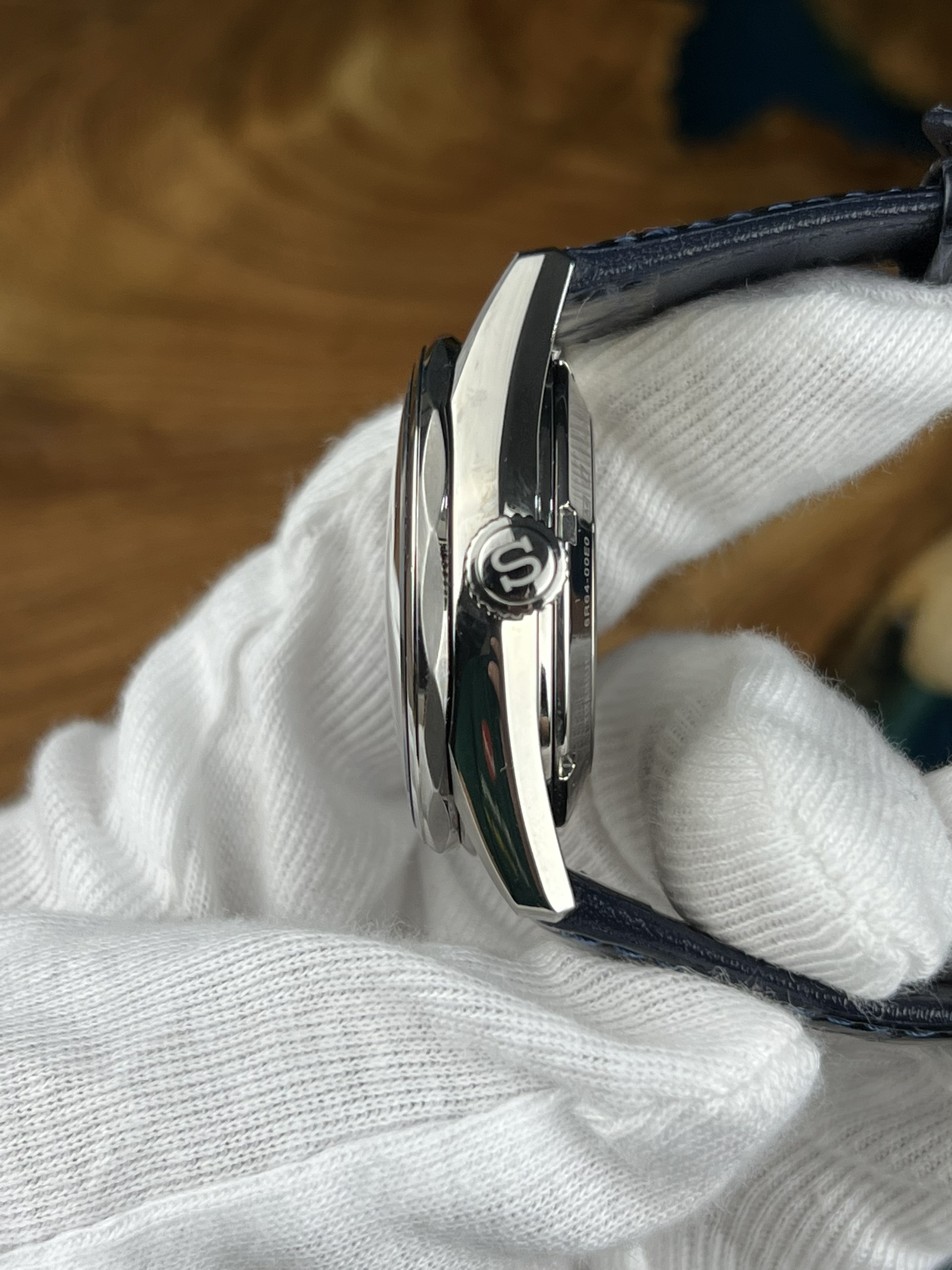 3-a1d800a7-d8f6-4327-90fb-5aeab9635267