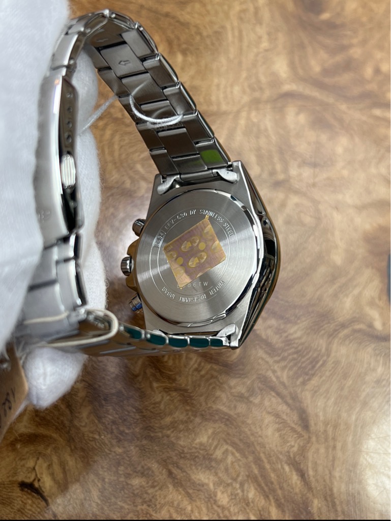 389ed5c5-5b0b-4bf7-9df1-0409f54e00d4