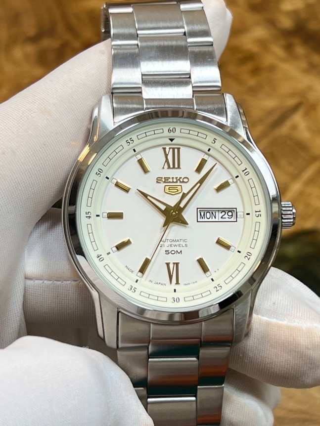 3a52668f-5759-42a9-9e9f-60036ff2b2e5