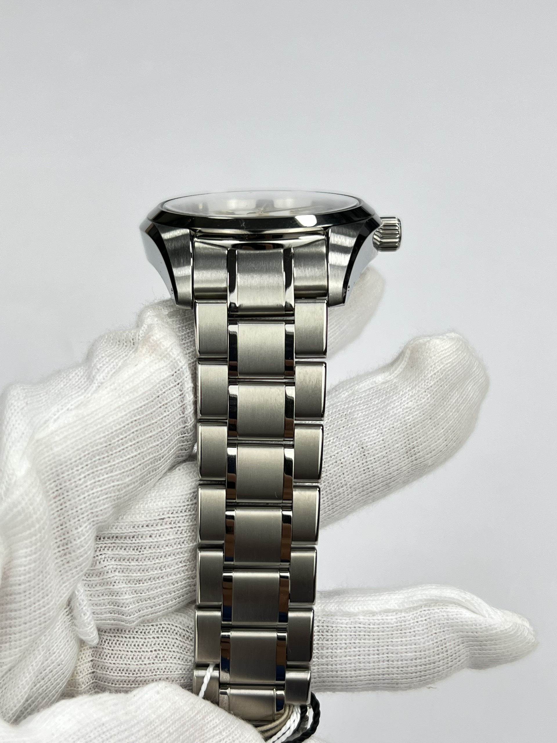 4-1fca5d8a-fddb-4a0c-bc8b-cc3f0a131c17