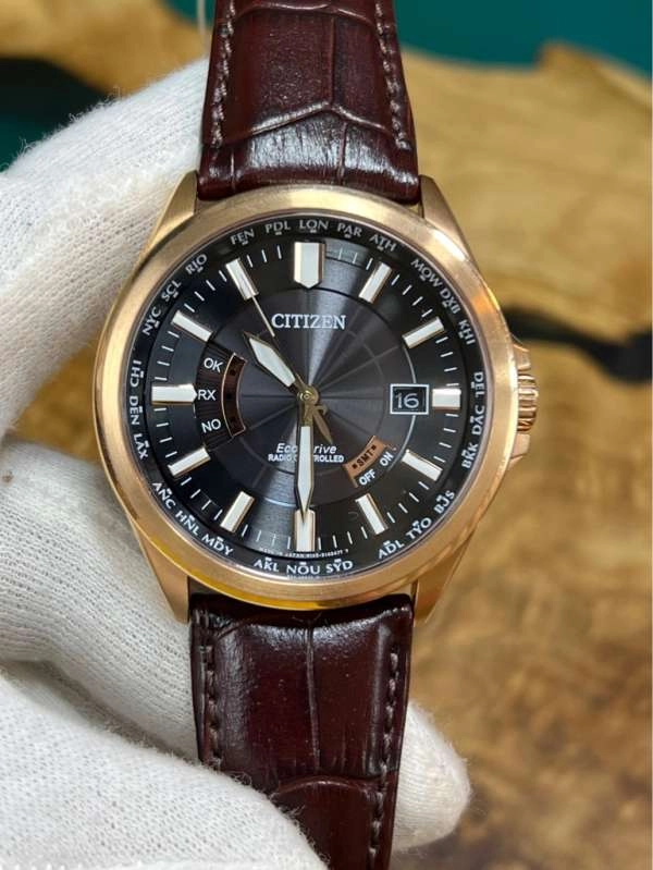 【良品】CITIZEN エコドライブ ソーラー腕時計 H145-S099111 Mã số 2462: Citizen Eco Drive H145-S099111