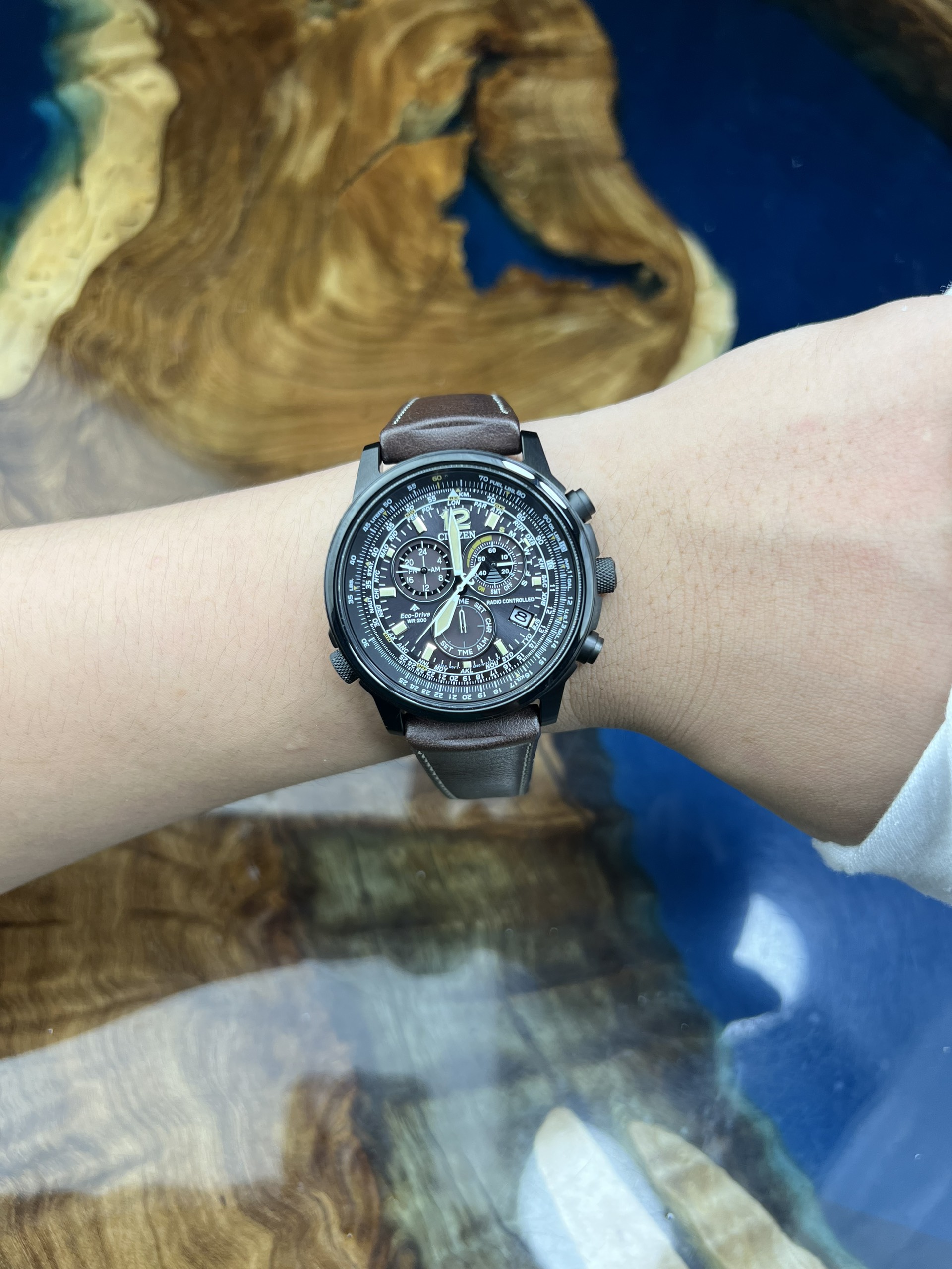 5-0a4d138e-1114-47c5-9ae0-2a62189e659c