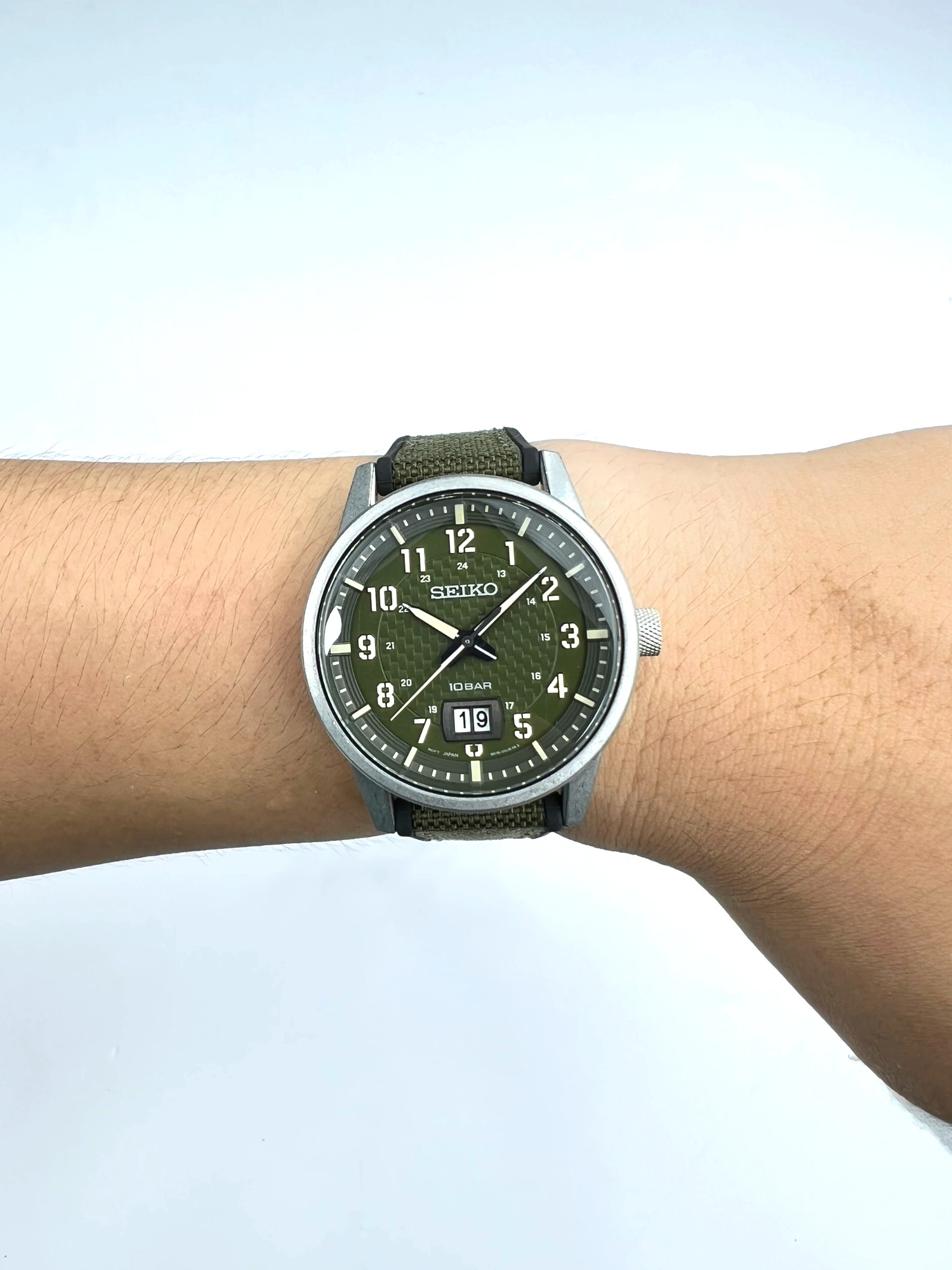 5-a29eeec9-74d8-40df-89fb-328d20fe29a5-c1fc4f20-fec3-4238-881f-00a4dd190495