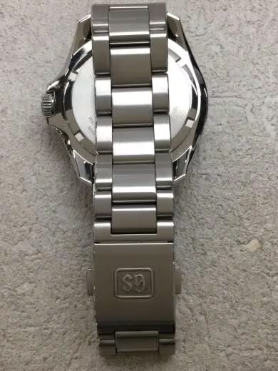 5-mn-1-584909f9-07eb-44ae-9bfa-2973ee47cc1b