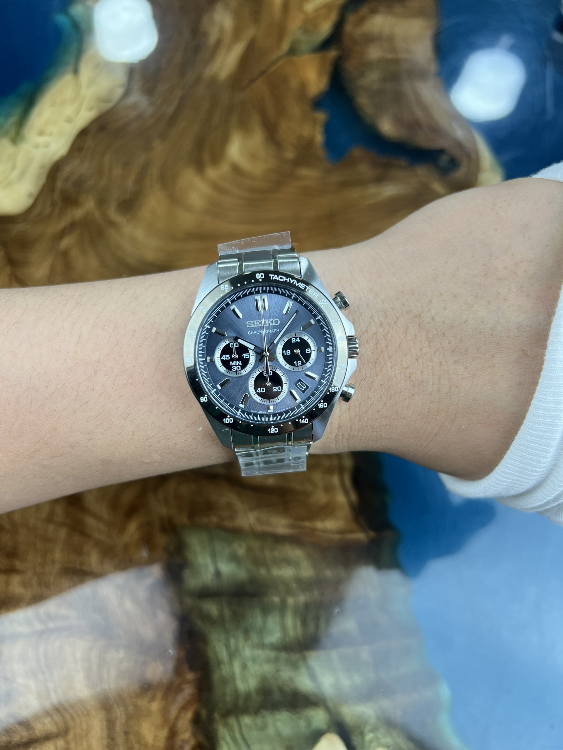 55-815216ec-03af-4dda-b647-46c65e85912d-962a1011-1376-40d0-8d91-faa458492fd7