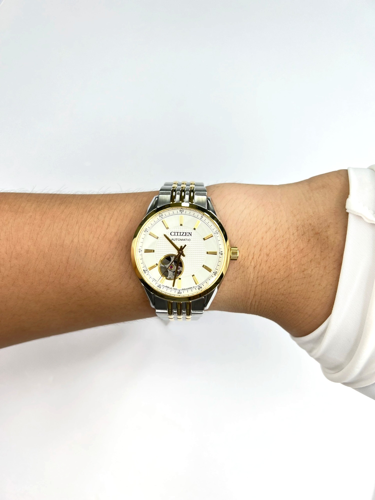 55-9ae71423-b2c8-4ccf-a7a6-4aa4f4a033c2