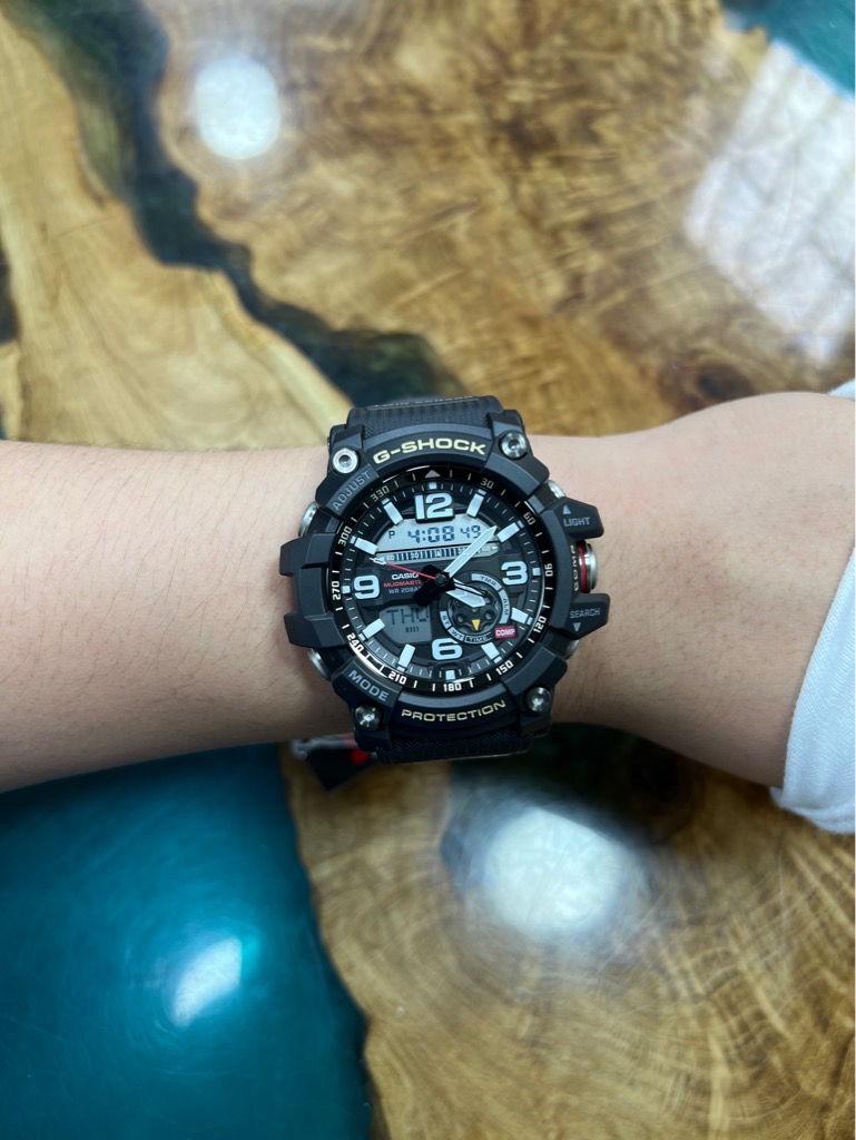 59592733-47dd-40c8-8c8c-919643213851