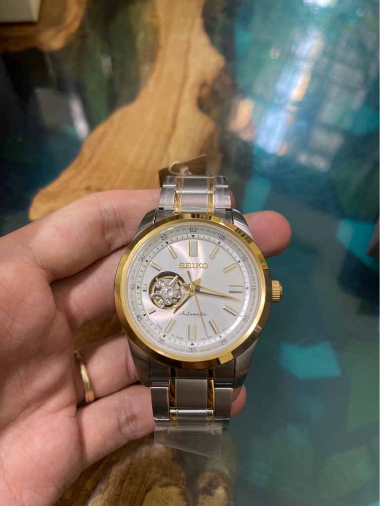 5d3dccee-5499-4269-be8c-98cb6abed5f4