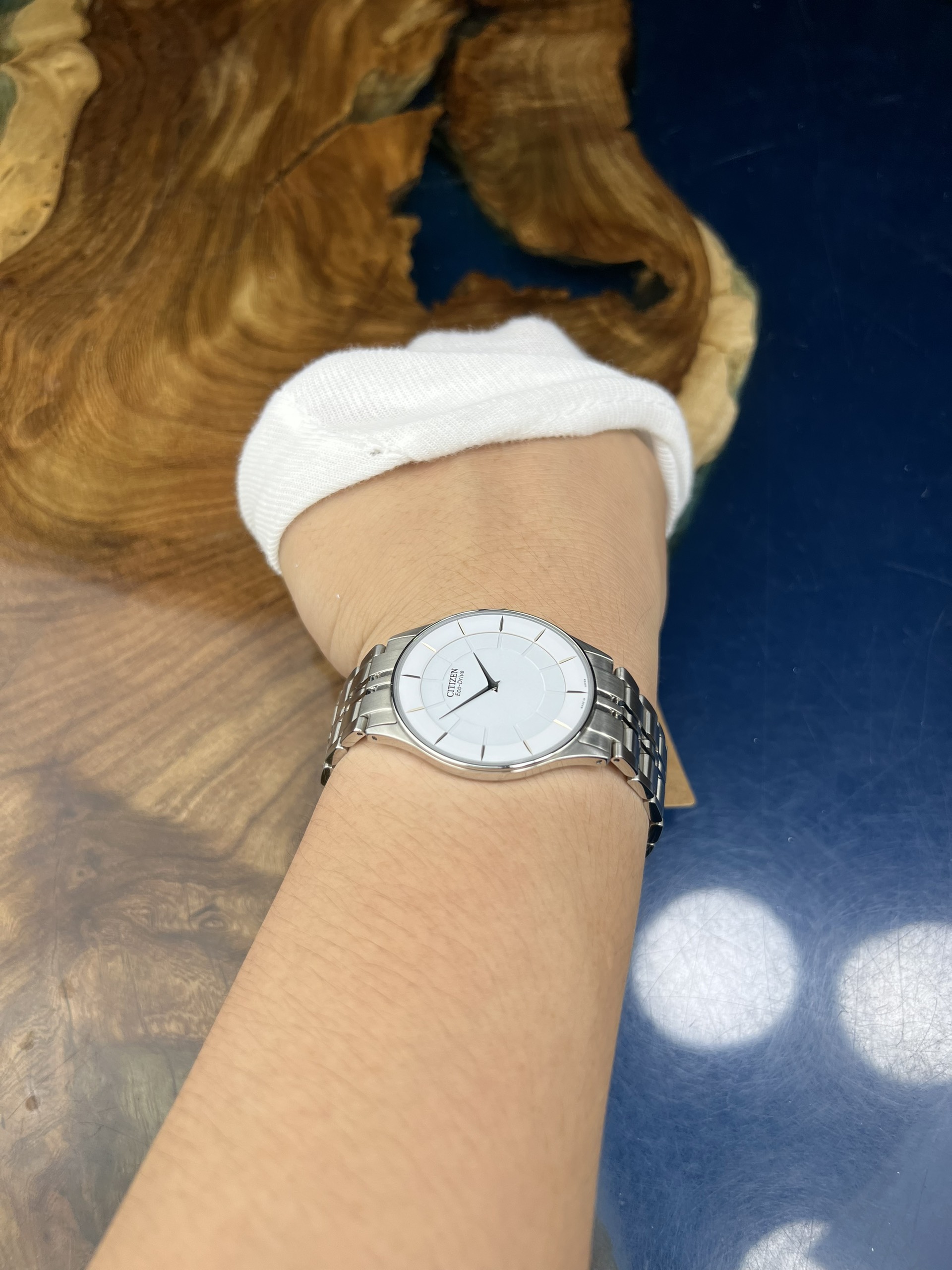 6-0c151c86-517f-4235-b4e7-76d224e110a3