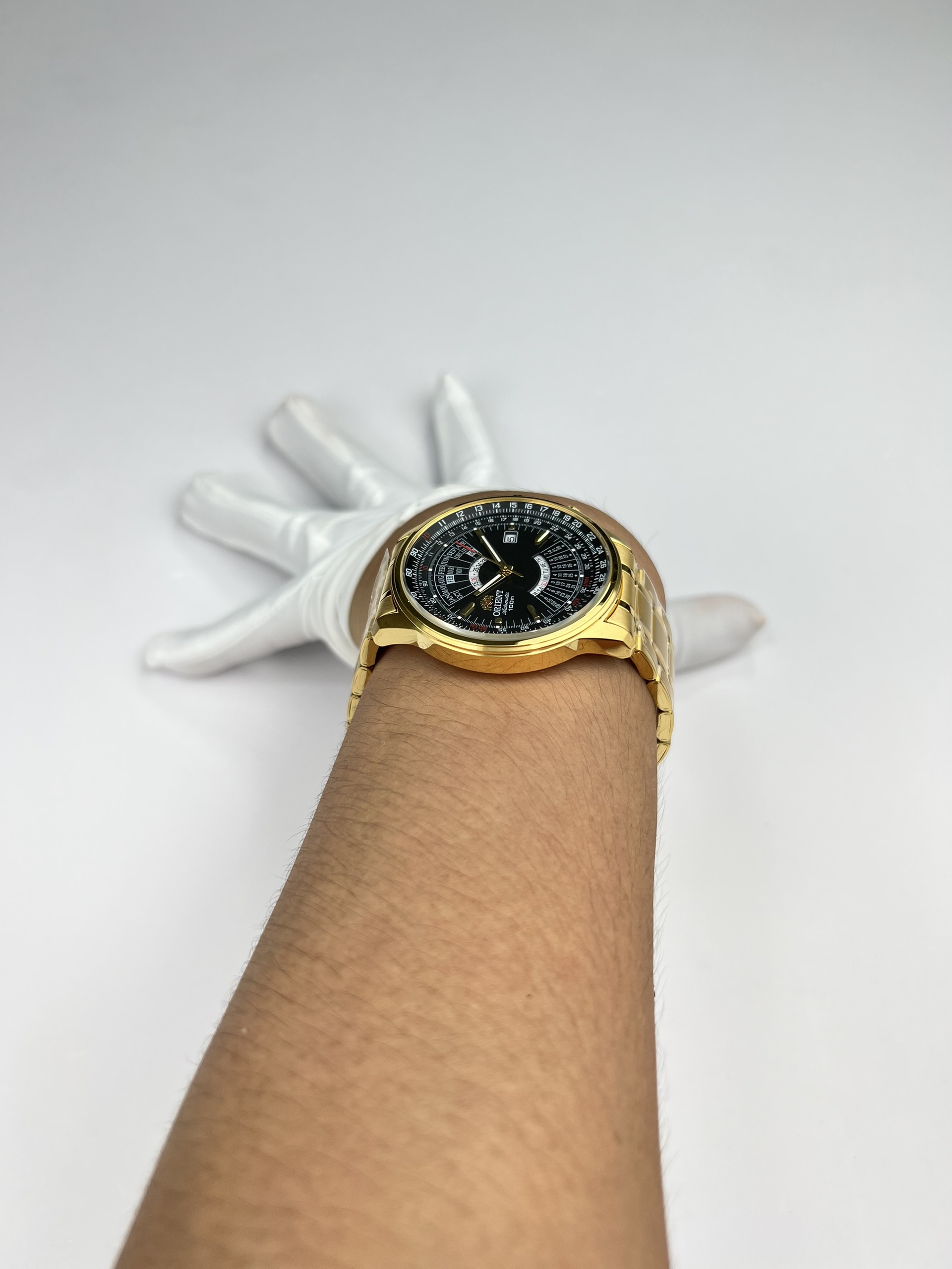 6-6ec7d619-5d52-423d-bb95-6134bd676506-6a5b9373-cede-47a4-9847-2530253786a0-84e3fa20-9404-4ec6-95c8-7175c72e7efd-c4813e6e-a735-4997-99a4-f1a91da8d08f