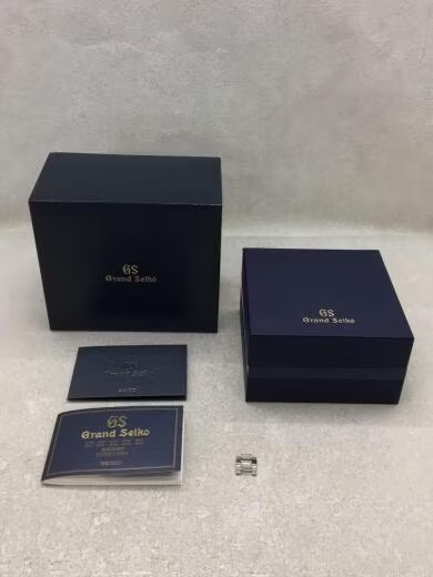 6-mn-11zon-609cd44b-004a-4baf-a517-829b123000c5