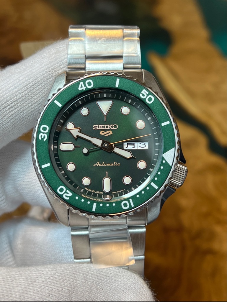 9b126189-48da-4aae-9c9a-18dc4bffc43a