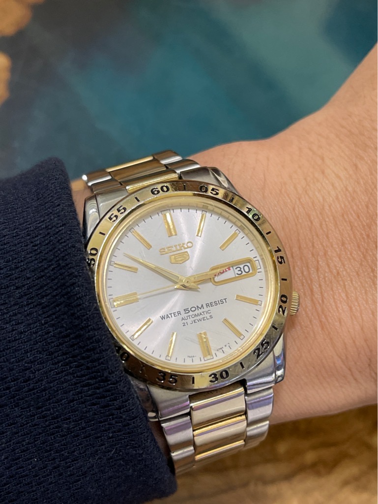 c6cc35d5-5ee2-45e6-9b4b-4d5810876214