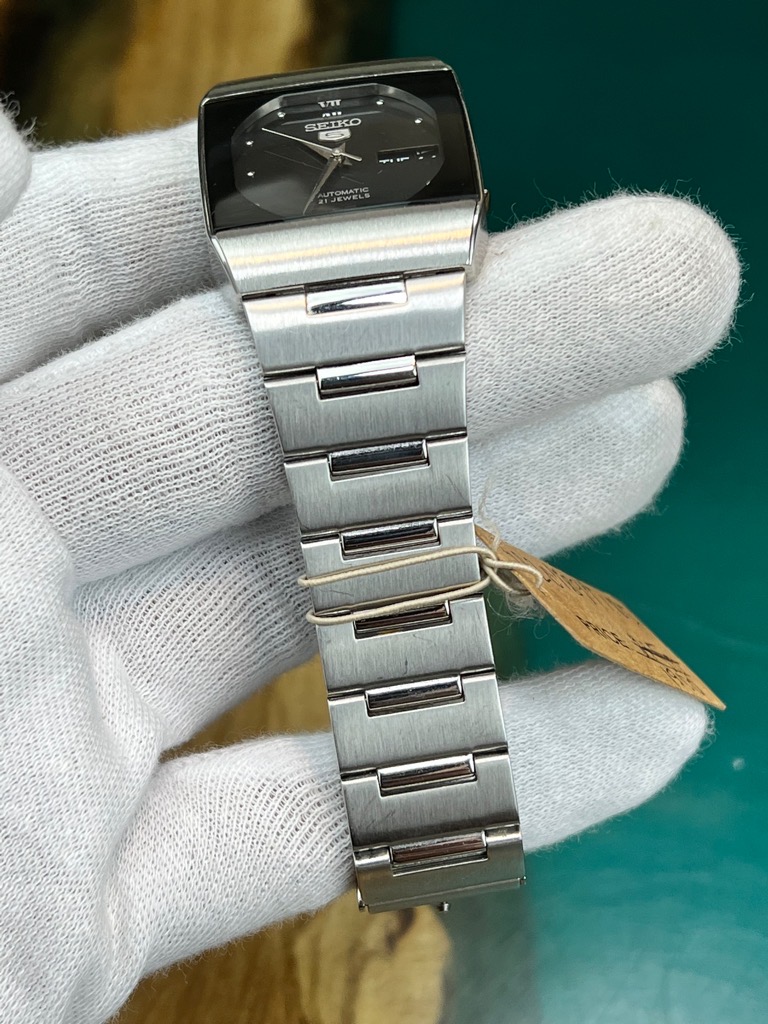 cc4cef7d-8232-43cd-9974-15a446e01cb8