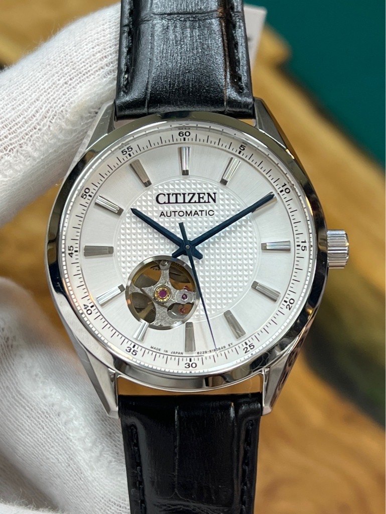 d8ba8fc5-586b-4854-9ea2-8924826057e0