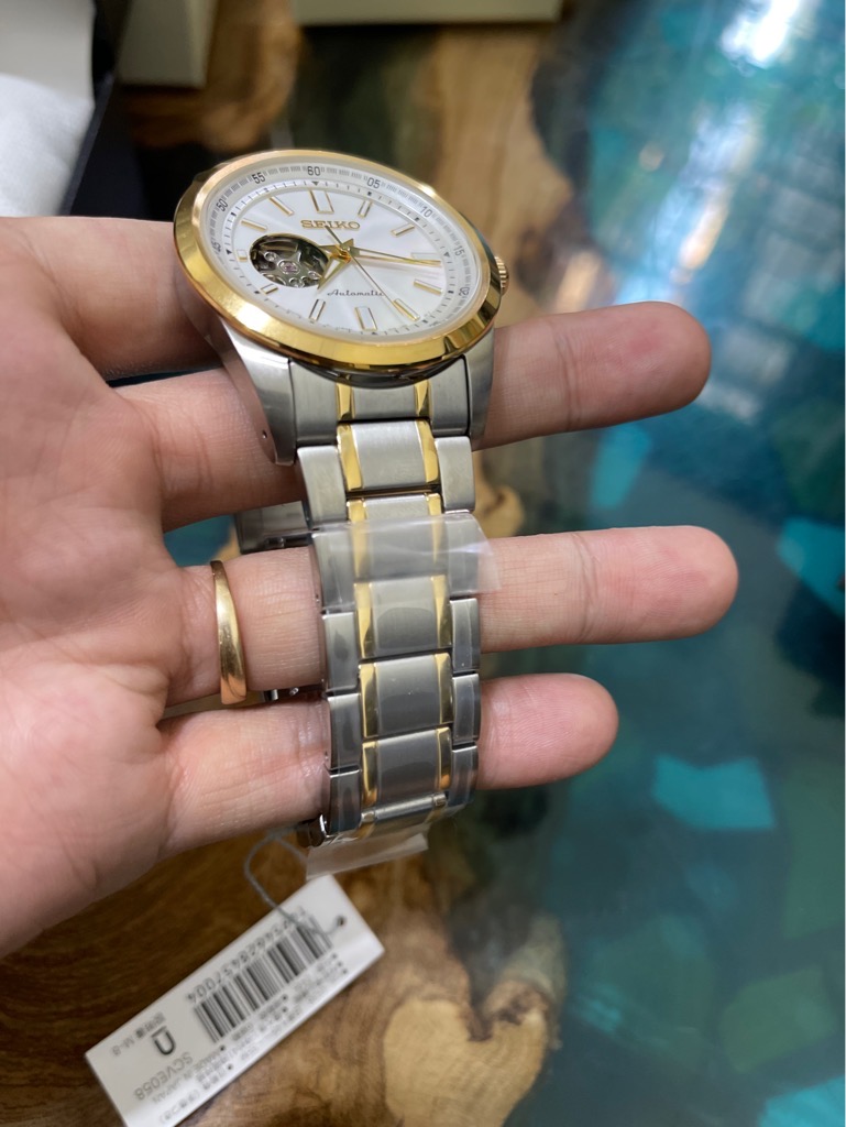 e7e3a843-513f-4f36-baab-bb2c0a69bc46