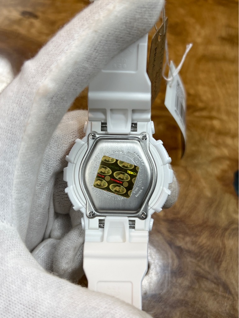 f0b44924-4610-467e-84ad-1d305e8285d4