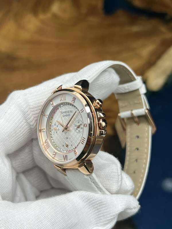 CASIO scene SHE-3041GLJ-7AJF white - Discovery Japan Mall