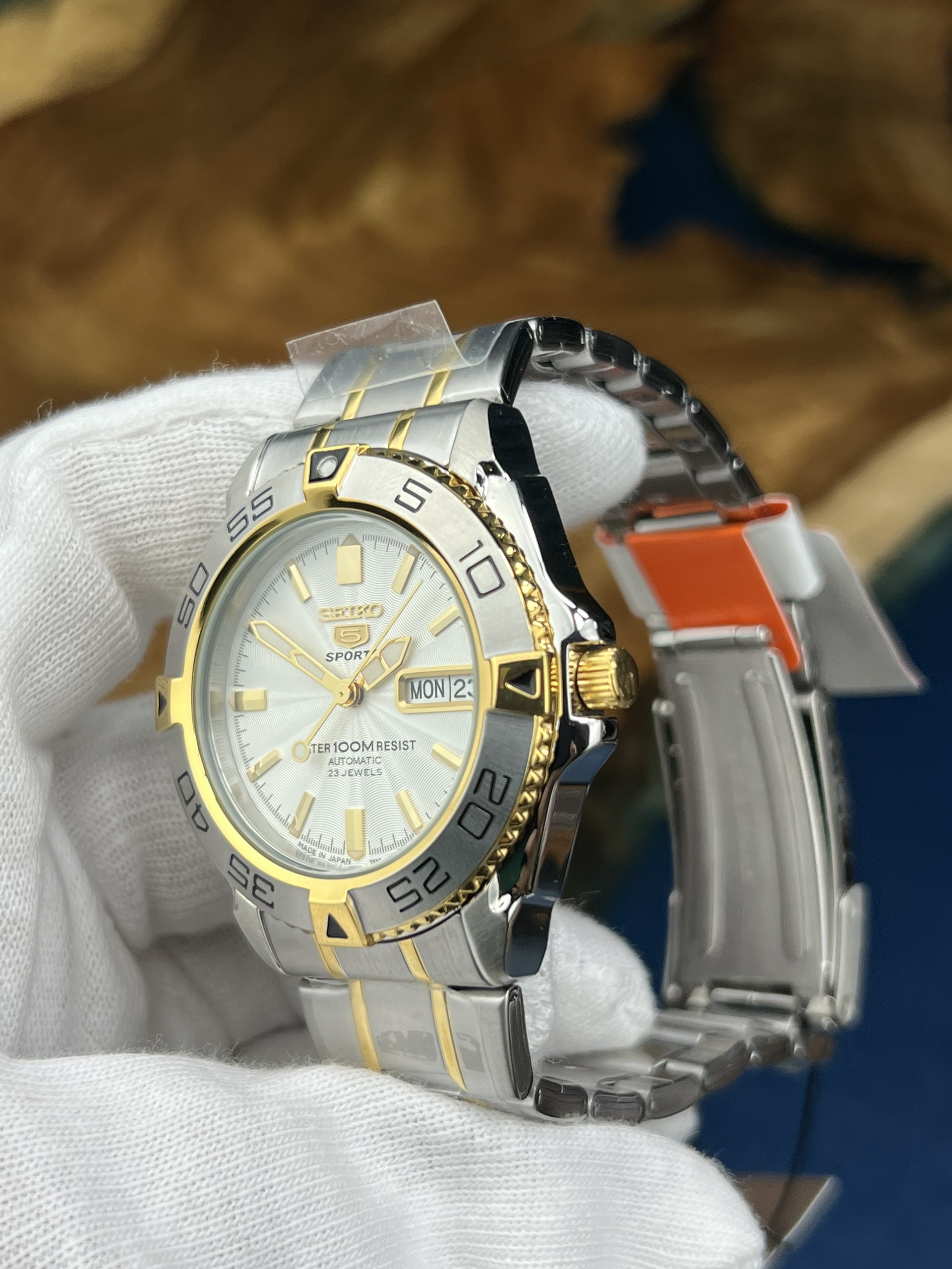 z4397725810890-6ed7b74448e9853ed5b722fa899cee94