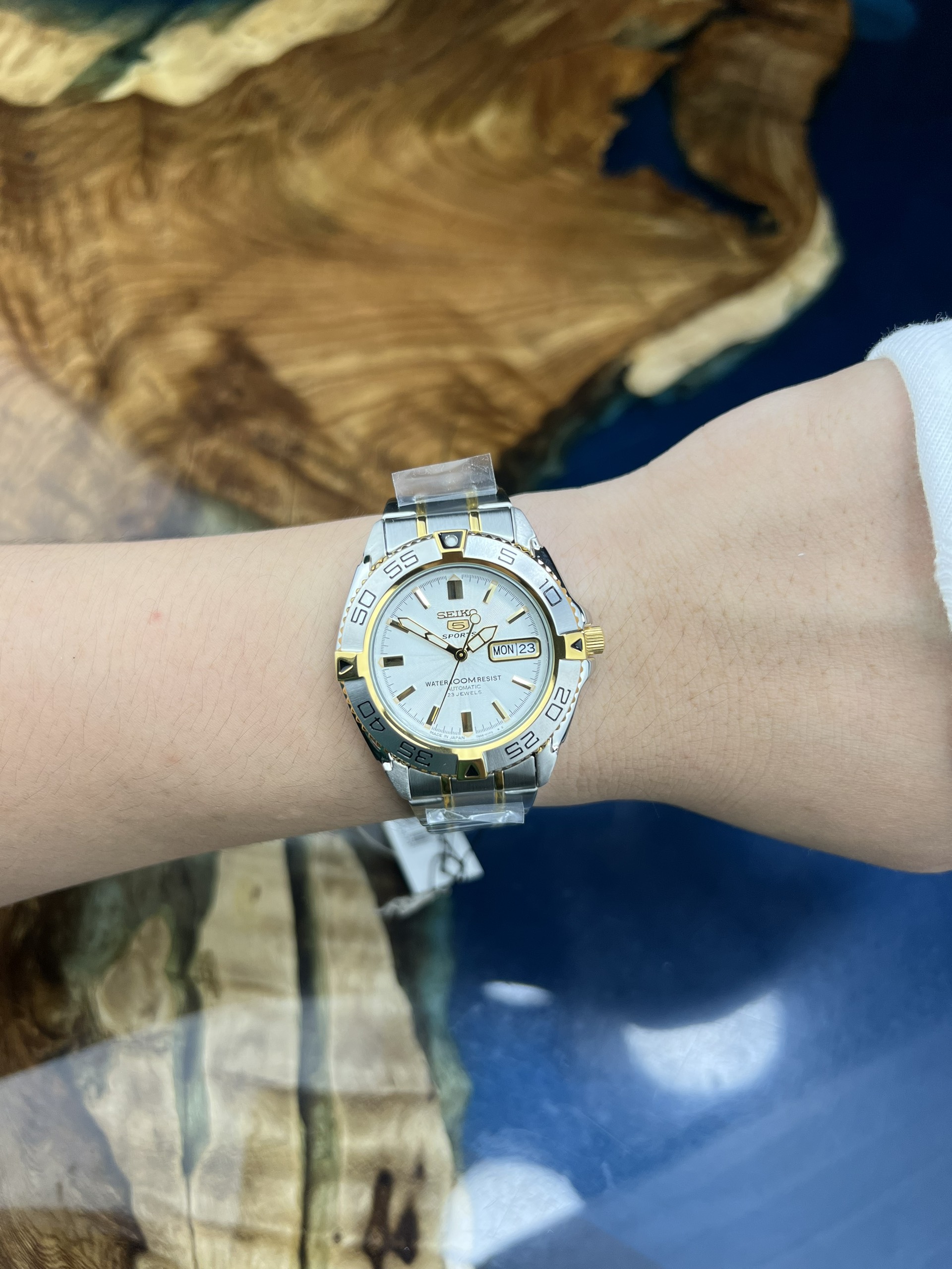 z4397725860694-d6971266e5f2d409d773a6982be90962