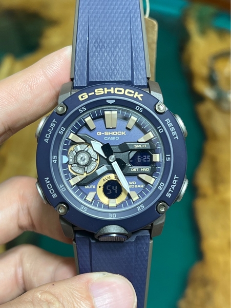 199ea371-594b-4365-9583-78e8cff06154