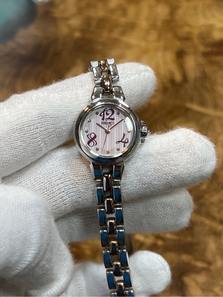 7224a498-78f1-46cd-a1d1-231bc0f733d9