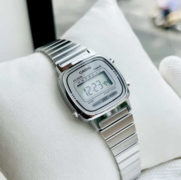 Đồng hồ nữ Casio LA670WEM-7DF