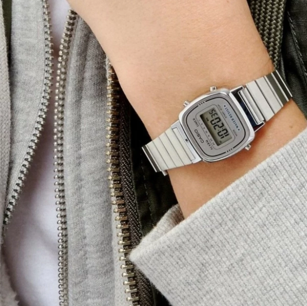 Đồng hồ nữ Casio LA670WEM-7DF