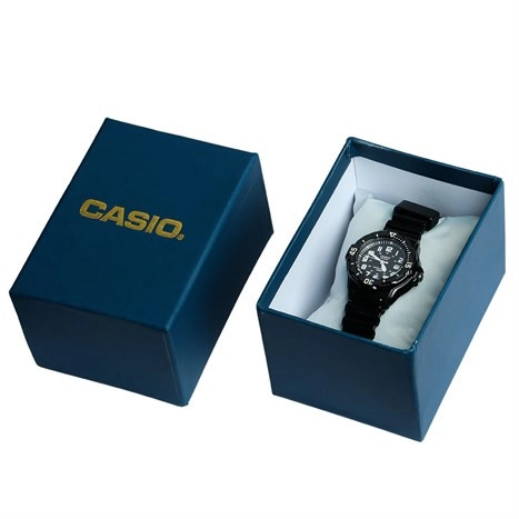 casio-lrw-200h-1bvdf-den-5-2-700x467