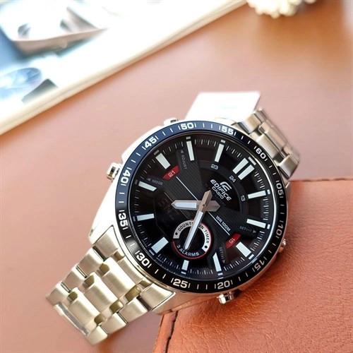 edifice-casio-efv-c100d-1avdf-nam-1-1-750x500