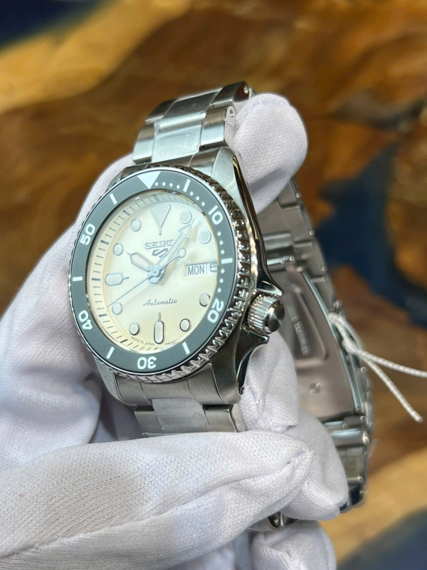 Seiko 5 Sports SBSA225 | 4R36-14B0 | size 37.5mm