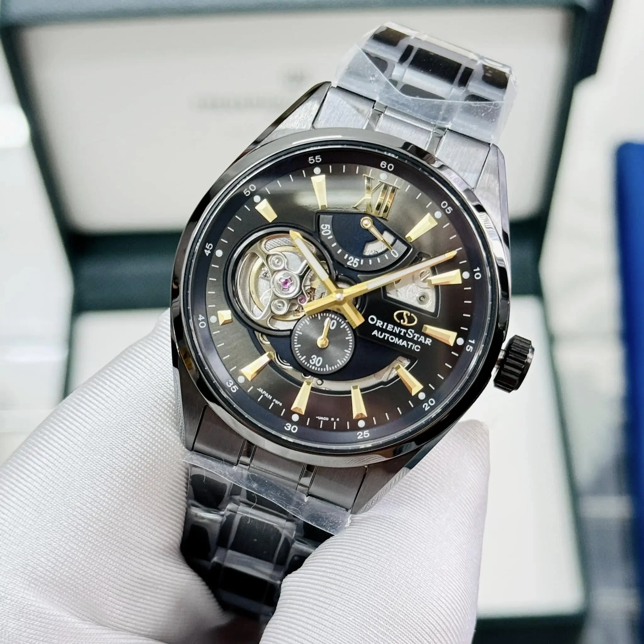 orient-star-contemporary-modern-skeleton-rk-av0129b-2