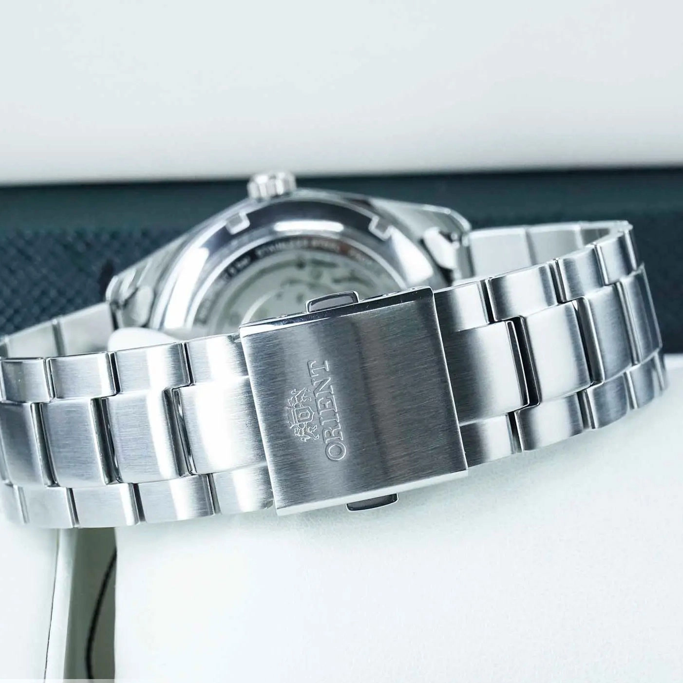 orient20skeleton208