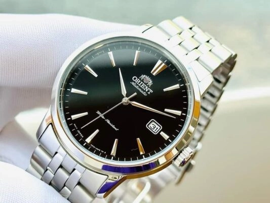 z4903873553161-a783d1f64007669126960824f7af3891-533x400